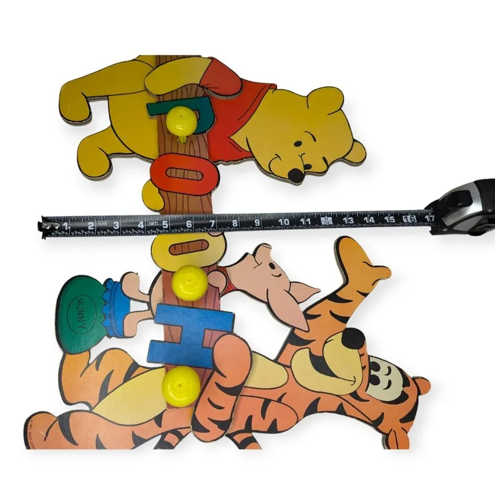 Vintage 1981 Walt Disney Productions Winne the Pooh Wall Hanging w/ Coat Hooks